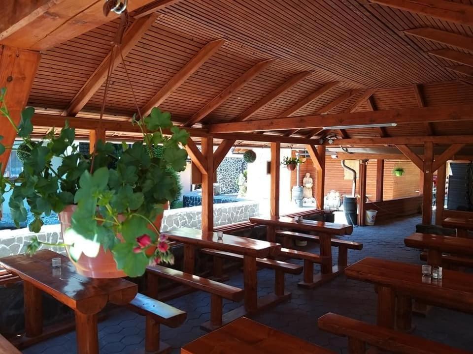 Penzion Duhovy Pstruh Bystrá Exterior foto