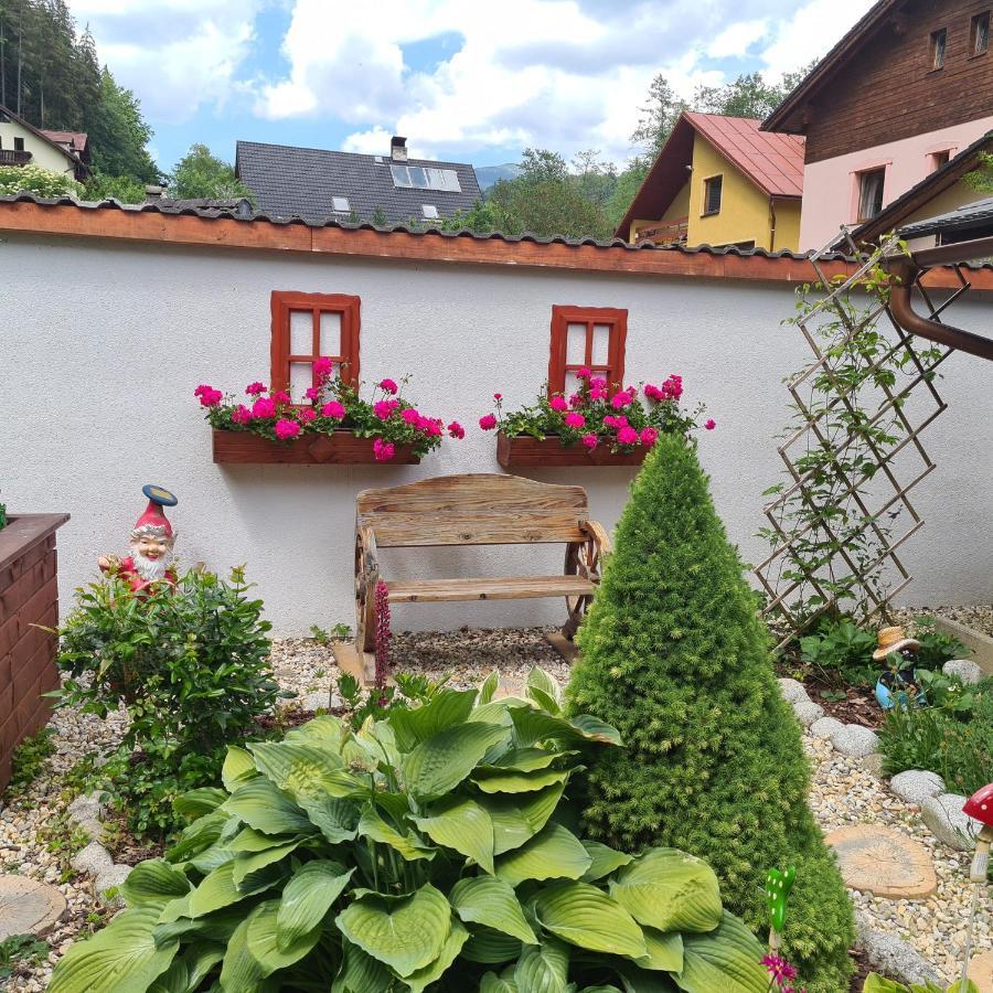 Penzion Duhovy Pstruh Bystrá Exterior foto