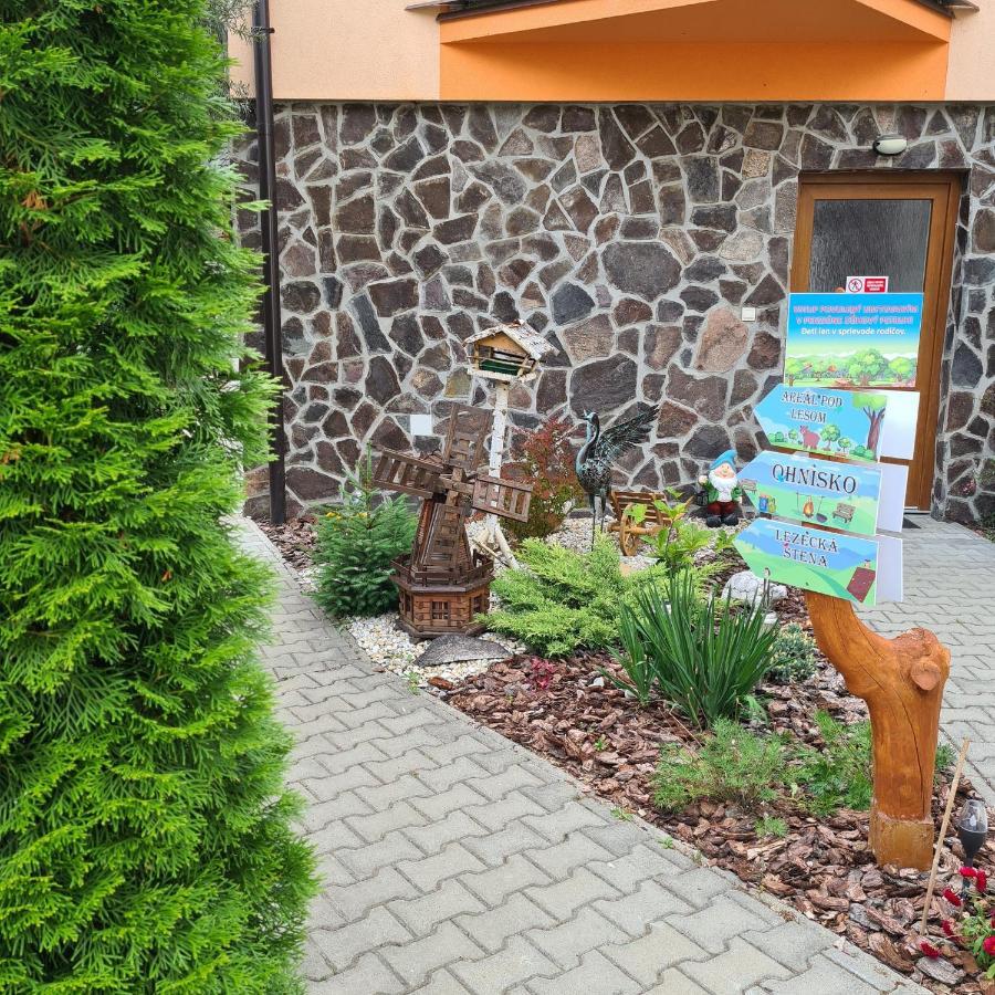 Penzion Duhovy Pstruh Bystrá Exterior foto